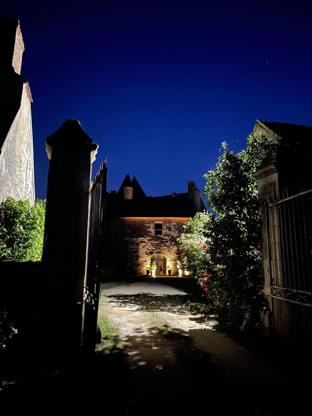 Chateau De Meauce, Gite Du Vigneron Saincaize-Meauce Exterior photo